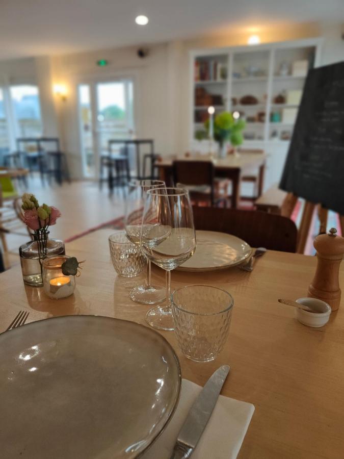 Hotel Restaurant La Voile Bleue Ердевен Екстериор снимка