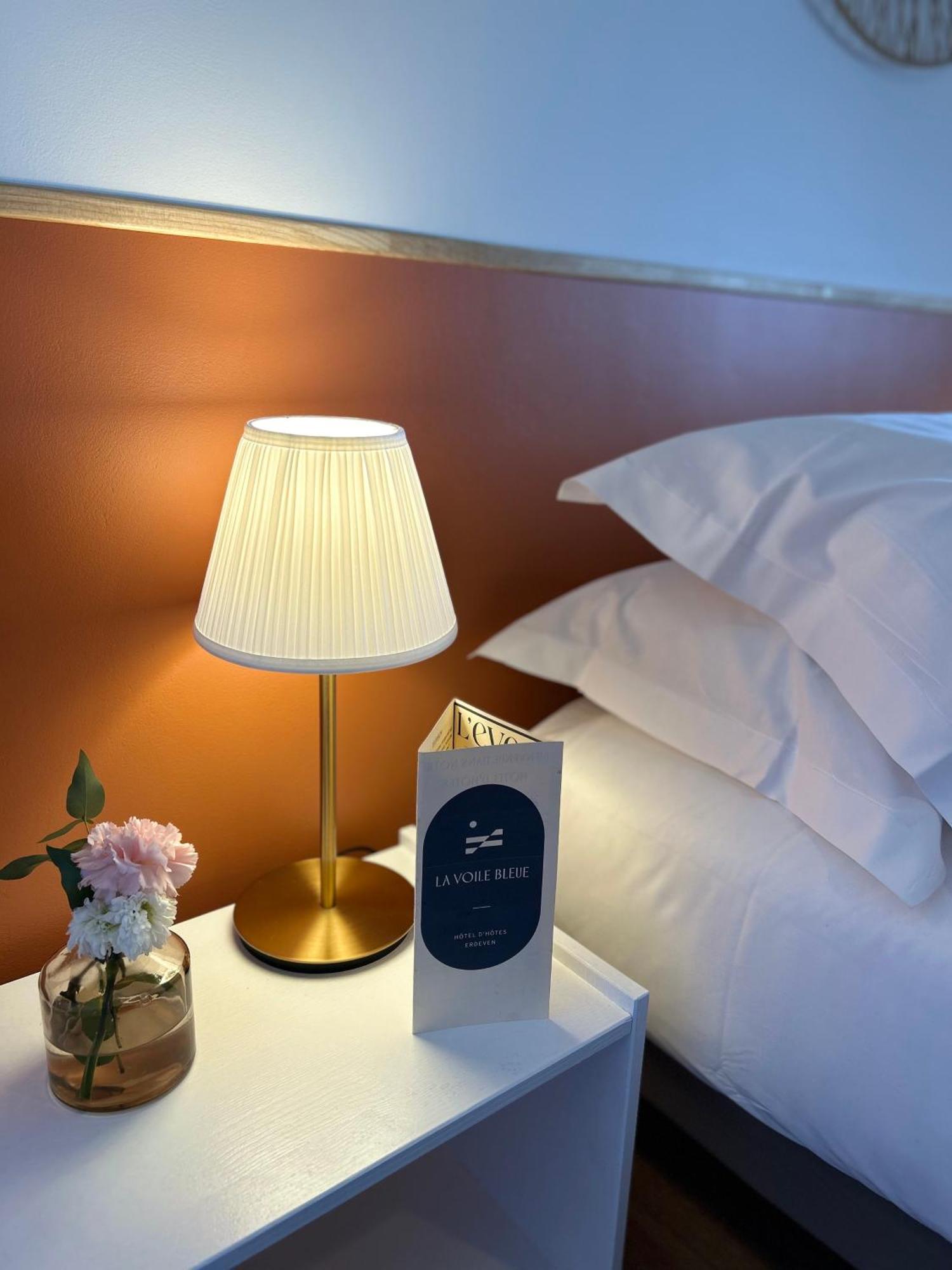 Hotel Restaurant La Voile Bleue Ердевен Екстериор снимка